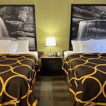 Hotel Super 8 By Wyndham Lincoln Esterno foto