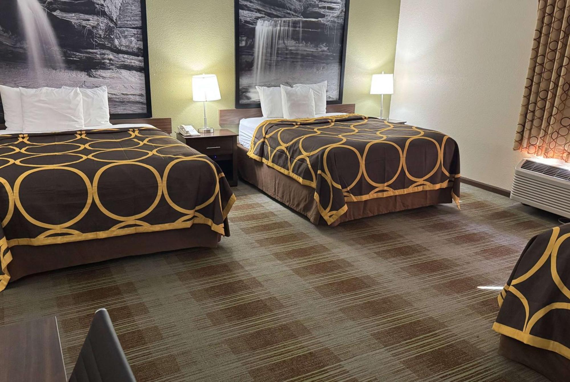 Hotel Super 8 By Wyndham Lincoln Esterno foto